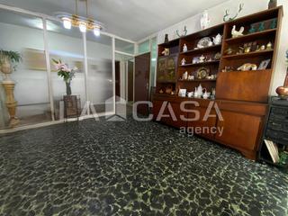 Pis a Centre