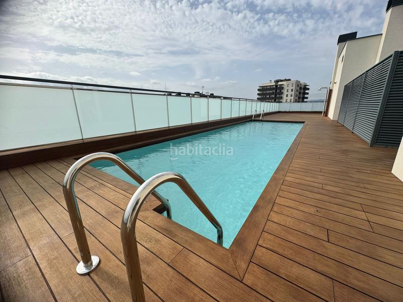 Foto 661d44ba-82ec-4c1f-8665-19a449894c1c. Appartamento con riscaldamento parcheggio piscina in Hospitalet de Llobregat (L´)