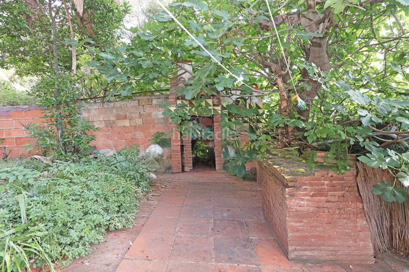 Foto 359a1e8f-a616-47a3-91c5-d39b21908cea. Casa en Can Clota Esplugues de Llobregat