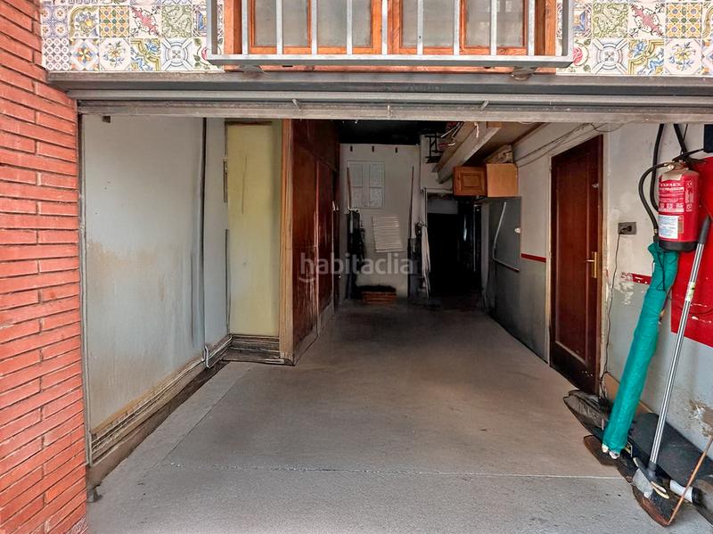 Foto 4f5554d6-9a1b-45c9-ba42-e148e0638422. House with parking in Can Clota Esplugues de Llobregat