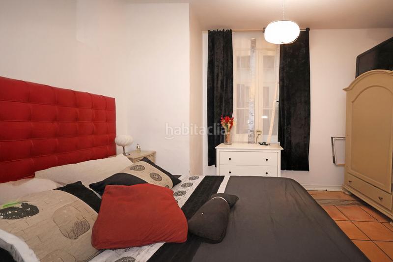 Foto d98b774f-42e2-4136-b9f9-84c2a94cce67. House with parking in Can Clota Esplugues de Llobregat