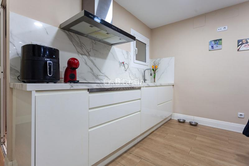 Foto 040dd476-1b22-4f64-841d-2d208004c8a2. Etagenwohnung in Can Vidalet Esplugues de Llobregat