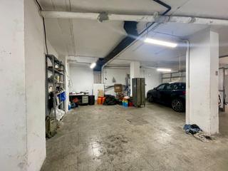 Geschäftsraum in Llefià