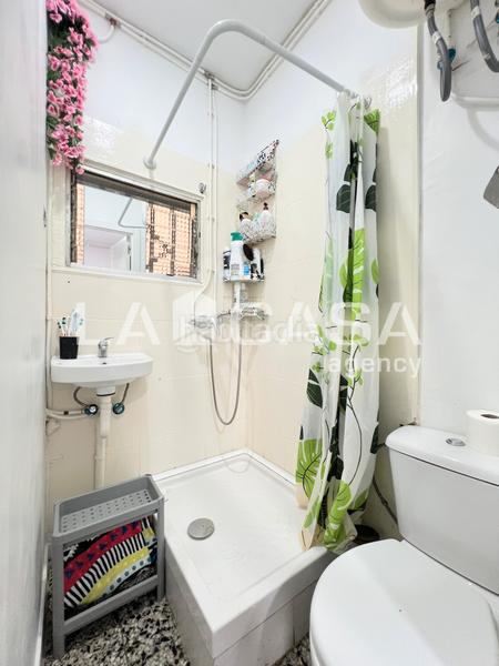 Foto a2de2fab-505e-427c-9f74-17e244f7a32c. Local commercial dans La Salut Badalona