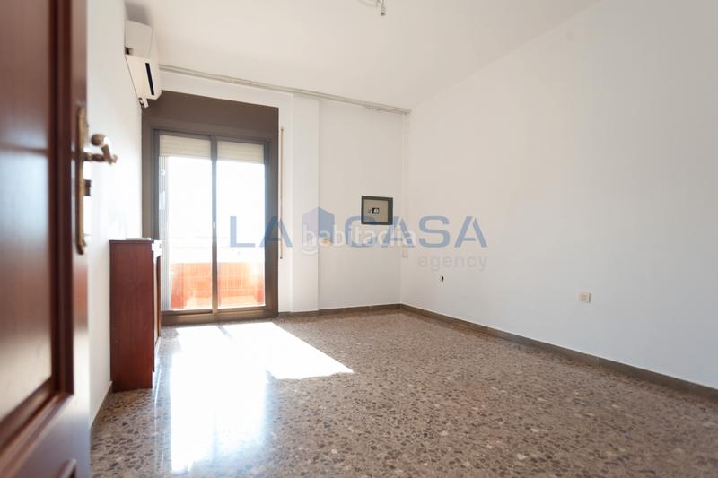 Foto de577b1f-5898-44b1-9ef2-4dffd840821f. Appartement avec chauffage dans La Florida Hospitalet de Llobregat (L´)