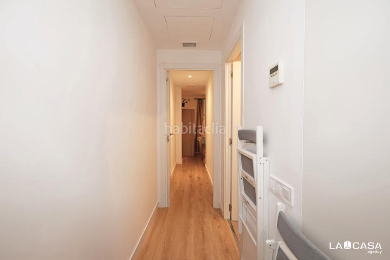 Foto f43925a5-4fca-4646-88f7-8c33cc4a21e4. Piso en Raval Barcelona