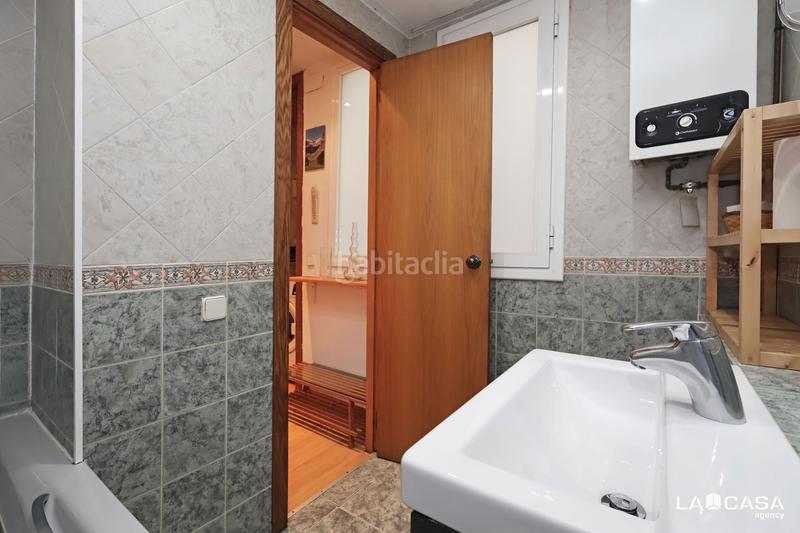 Foto dcd50c99-223c-47eb-b1a7-a239e54f9923. Appartement avec chauffage dans Sant Antoni Barcelona