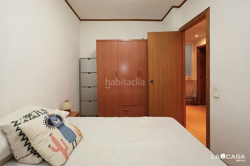 Foto e2667304-1f10-4b4e-9662-cb3d99c08dbc. Flat with heating in Sant Antoni Barcelona