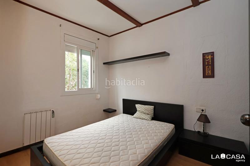 Foto 2a671c34-acac-43a5-88eb-bedc48aed96c. Pis amb calefacció a Sant Antoni Barcelona