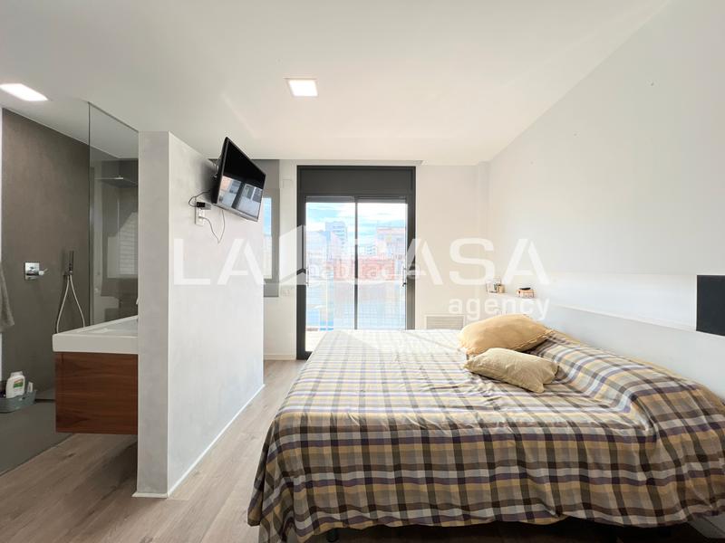 Foto bfaeb132-10ae-497b-a0f2-45ebbc25b901. House with heating parking pool in Progrés - Pep Ventura Badalona