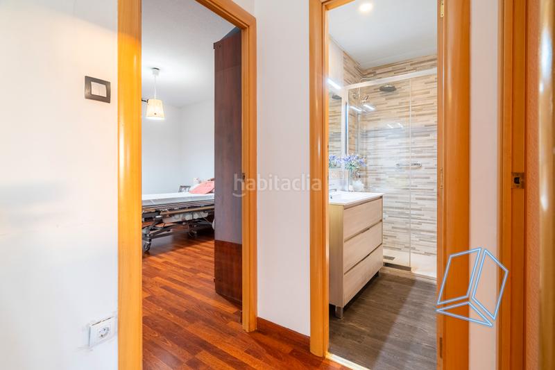 Foto 692ae714-47d0-4230-baf9-aa5bc15cc088. Piso en Fontsanta-Fatjó Cornellà de Llobregat