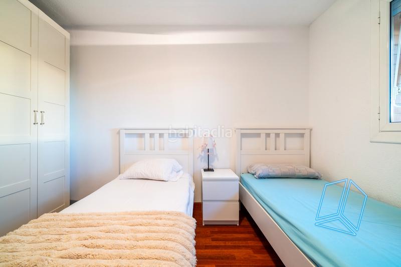 Foto cbd40e31-b8b4-4d37-a9b3-285776bd4149. Piso en Fontsanta-Fatjó Cornellà de Llobregat