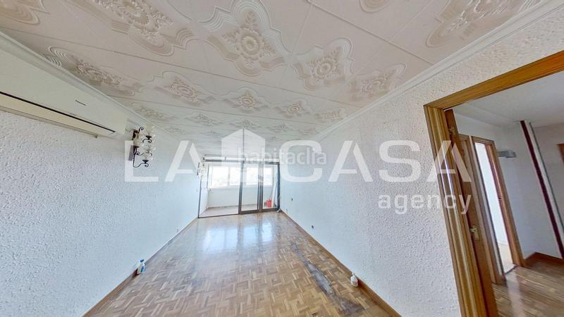 Foto e93f85bc-af8d-4d24-9b4e-89069b9feff7. Appartamento in La Verneda - La Pau Barcelona