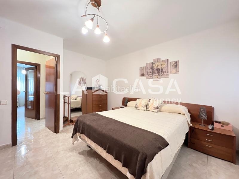 Foto 23b99764-a9ee-451e-90d1-b6b0e846fb6a. Appartement avec chauffage dans Congrés Badalona