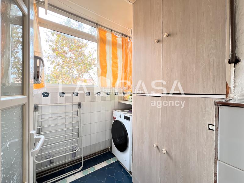 Foto f98d9c32-2cd6-4e8a-a86b-53afae57a35c. Etagenwohnung mit heizung in Congrés Badalona