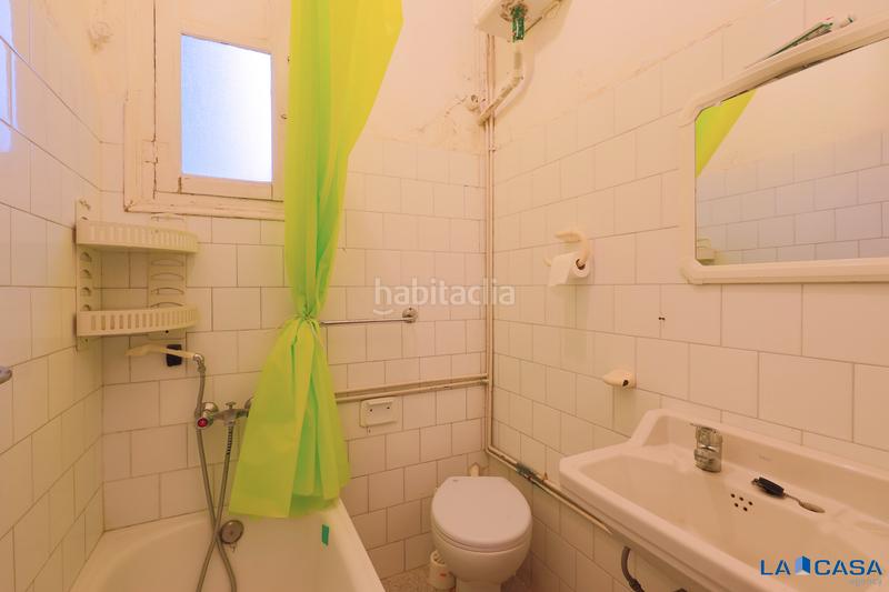 Foto ccbd6117-6dc1-4988-beec-93e42220a453. Appartement dans Sants Barcelona