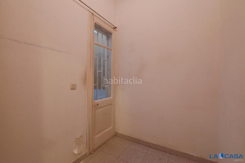 Foto 9a0bcc47-165f-4984-a4aa-a9860057af5c. Flat in Sants Barcelona