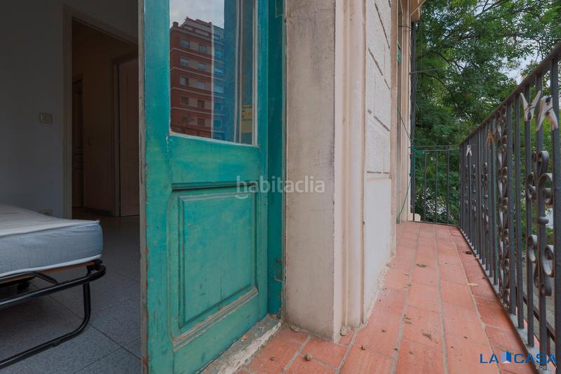 Foto d9fe4561-89f6-4932-87e4-897e5c6dae6b. Piso en Sants Barcelona