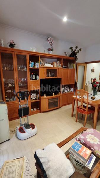 Foto 71b5b50a-6836-4f74-b2c2-825aa132b84c. Pis a Raval Barcelona