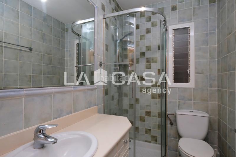 Foto 01b84961-9ea1-4341-87a8-4e23fc920d10. Etagenwohnung mit heizung parking in Porta Barcelona