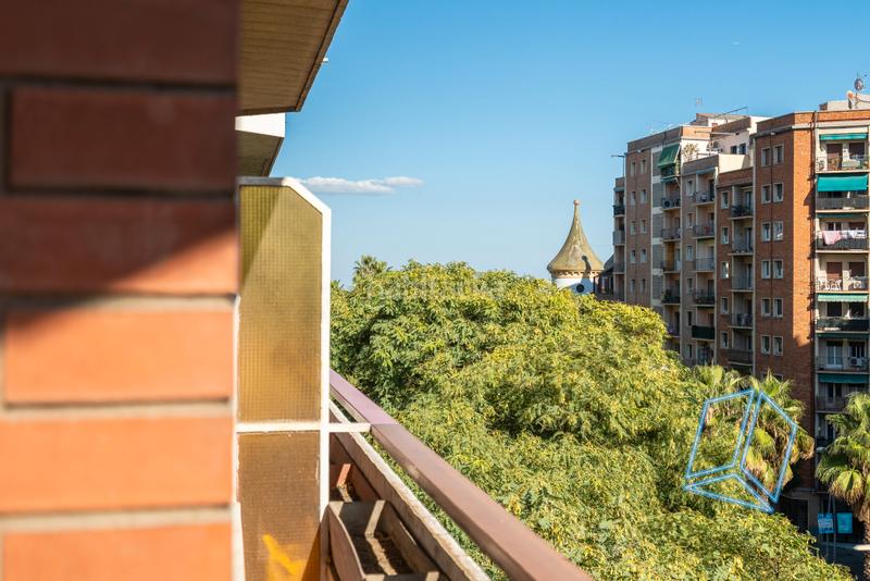 Foto 89db3c6a-1e04-45e5-9283-a08c6ba3ded2. Appartement avec chauffage dans Baix Guinardó Barcelona