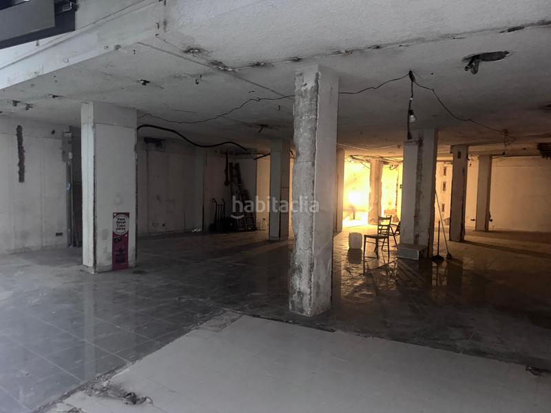 Foto a84ff479-f668-47f2-8b15-bd7f870ed4c5. Local comercial a El Camp de l´Arpa del Clot Barcelona