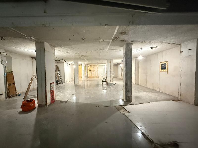 Foto d7addcd1-b292-446a-b4eb-aa31c61bca7e. Local comercial a El Camp de l´Arpa del Clot Barcelona
