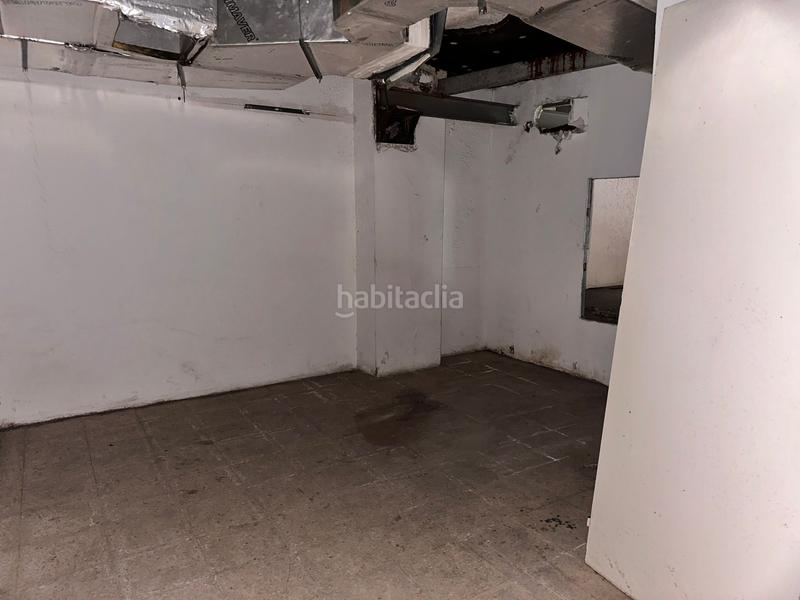 Foto f9f50d3d-8650-4260-baf8-353920c82e71. Locale commerciale in El Camp de l´Arpa del Clot Barcelona