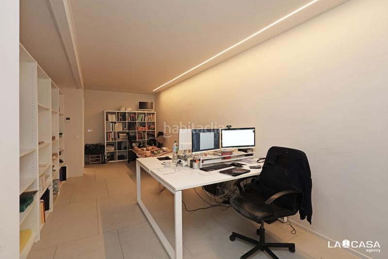 Foto be8cbd8e-d3b6-43d4-a6d2-59095b4455ae. Business premise in El Poble Sec - Parc de Montjuïc Barcelona