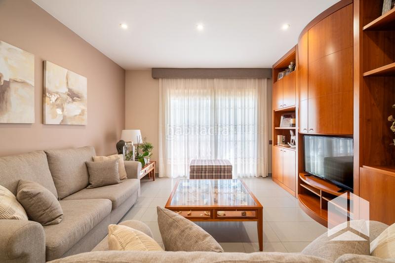 Foto 7c5236ed-9bfe-4964-952a-c27dc6a39e4b. Casa en Sant Vicenç dels Horts