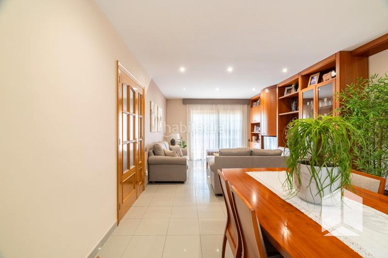 Foto c5ce74b9-bd1e-4c13-9ac3-4d17255c55f6. Casa en Sant Vicenç dels Horts