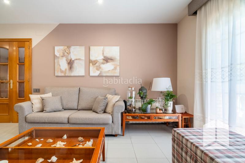 Foto da19f0cf-2a46-438c-9106-f2a12e921a5d. Casa en Sant Vicenç dels Horts