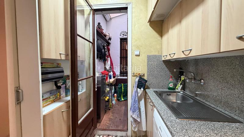 Foto 303625c3-f217-4851-a10b-985ca2a14376. Haus mit heizung in El Camp de l´Arpa del Clot Barcelona