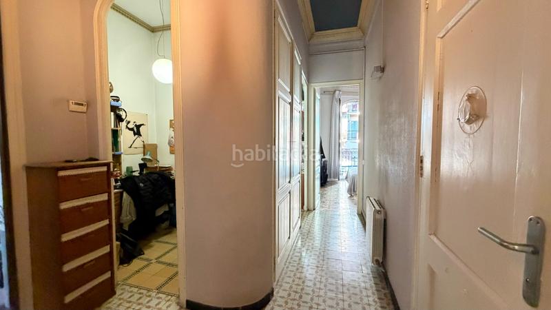 Foto 5df2a35f-ce24-4461-b79a-616550dfbcae. Haus mit heizung in El Camp de l´Arpa del Clot Barcelona