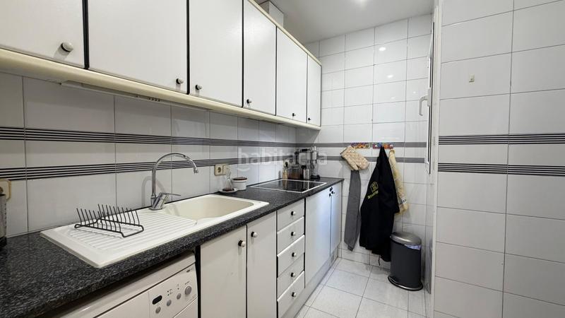 Foto 16df0d53-8a14-40e7-ab72-96c1d728075f. House with heating in El Camp de l´Arpa del Clot Barcelona