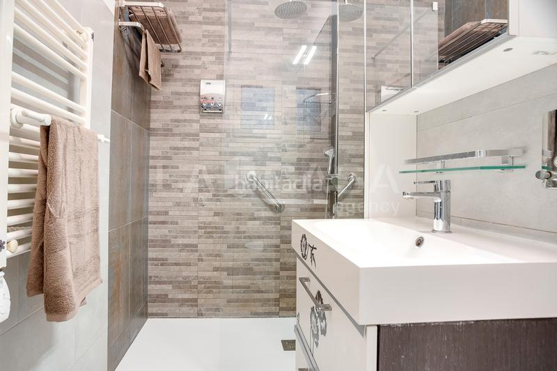 Foto 0fedb59e-d16f-4f72-a327-8b627b0bfef9. Appartement avec chauffage dans Llefià Badalona