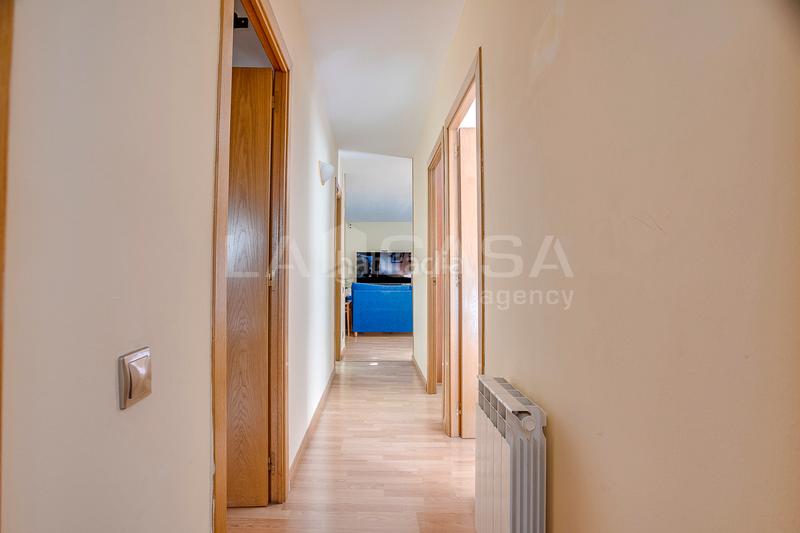 Foto aa710e99-ba72-4faf-babc-6390b19a18fc. Appartamento con riscaldamento parcheggio piscina in Granollers