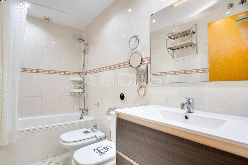 Foto 087537b7-a869-4e08-8c1a-87f2f4c2a708. Appartement avec chauffage parking piscine dans Font Verda Granollers