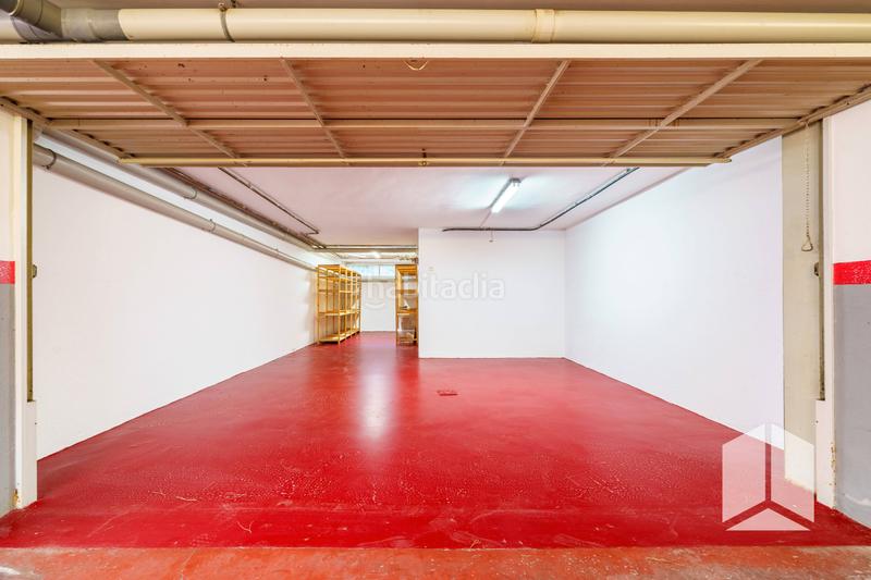 Foto b1fdb6b2-9c04-48d7-86b4-dc832ee5dd2b. Maison jumelée avec chauffage parking piscine dans La Pineda Castelldefels