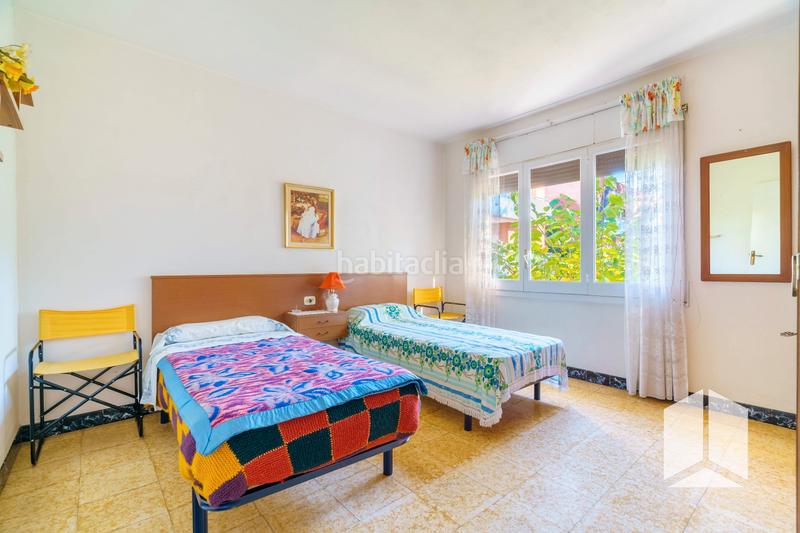 Foto 6c23a273-bc22-49d6-a2fa-746a748d6ce0. Maison avec parking dans Lluminetes Castelldefels