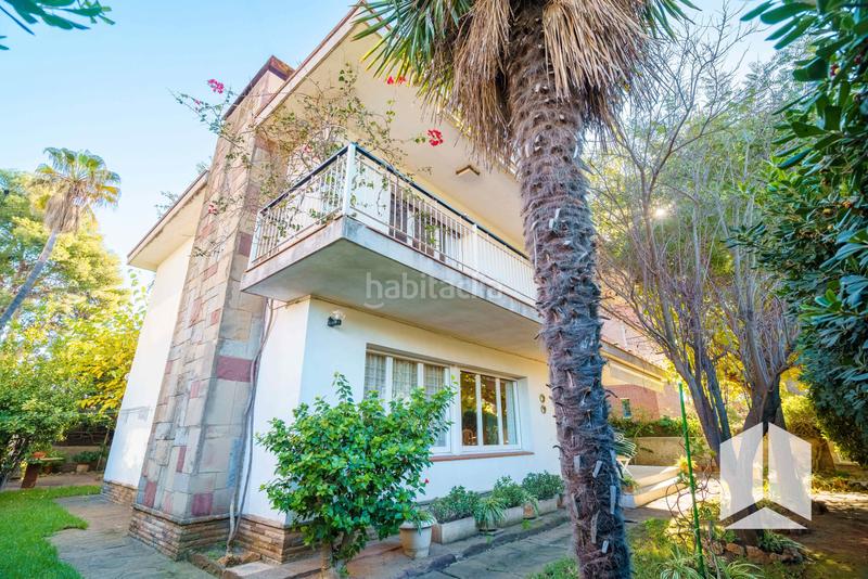 Foto 93eb78c9-30ef-42fd-bcb0-80ac01c0a90c. Maison avec parking dans Lluminetes Castelldefels