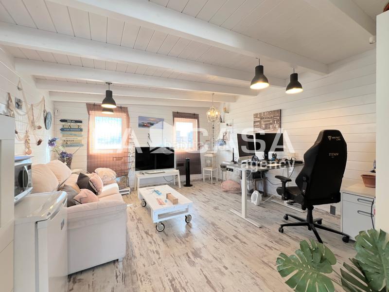 Foto 544e2a77-e064-46a9-a23d-4eb33f6b1992. Àtic a Port Badalona