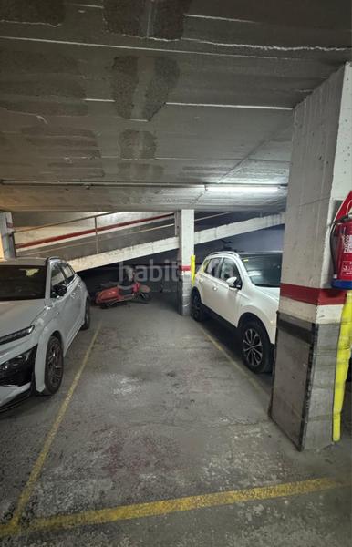 Foto 7d6d1ca4-9041-41ec-870e-b9cf90704b94. Aparcament cotxe a La Verneda - La Pau Barcelona