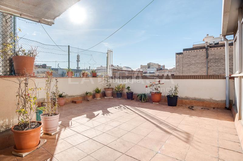 Foto a0b26ade-c0e2-46b2-91e0-660160d39257. Àtic a El Camp d´en Grassot i Gràcia Nova Barcelona