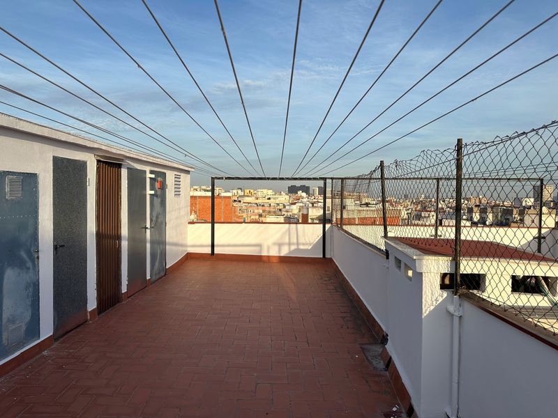 Foto 06722718-4a04-4034-927c-2ceb659cf35a. Pis a Can Vidalet Esplugues de Llobregat
