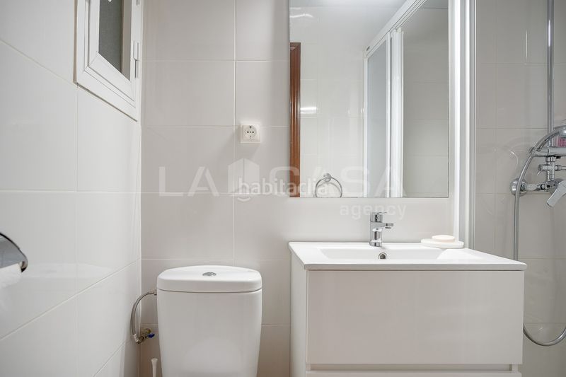 Foto b05f2ced-17fa-48ea-ba95-1f5a4f77dc7e. Pis a Sant Martí de Provençals Barcelona