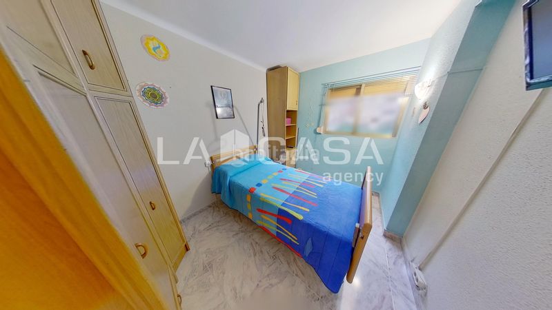 Foto 7d66eece-1a28-4390-a9a6-1bb0e9090ae3. Piso oportunidad luminosa! vivienda en perfecto estado con balcón y orientación nortesur en Barcelona
