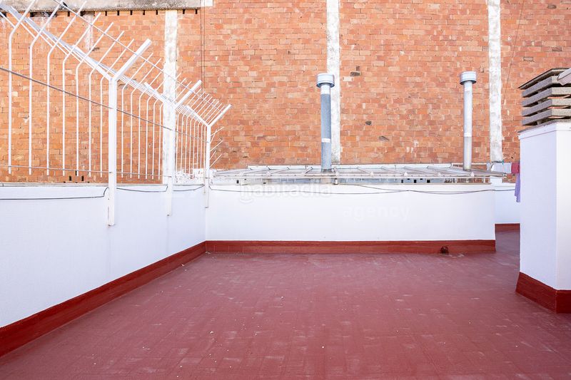 Foto 8d2f495f-23be-4382-b76e-046439e2bd93. Pis a Guinardó Barcelona