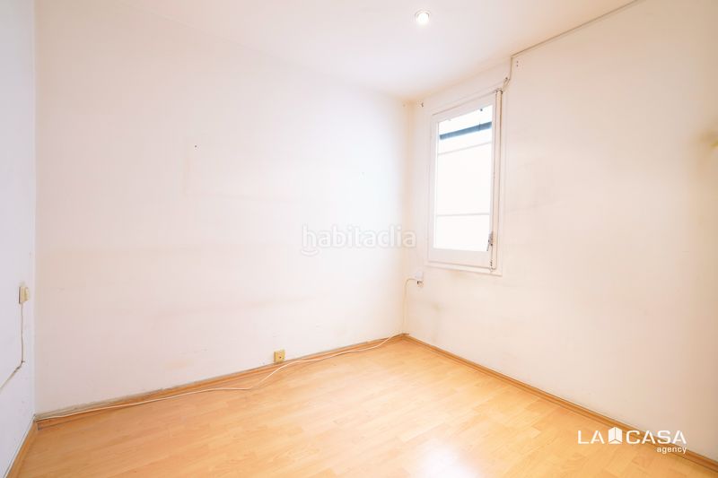 Foto fa00bd8b-d333-4d89-b1bc-f774932417a4. Pis a Font de la Guatlla Barcelona