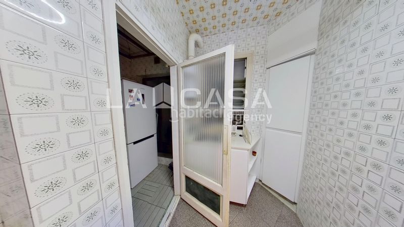 Foto b9c44b39-c3ef-49c5-9d8e-63666d411136. Pis a Sant Martí de Provençals Barcelona